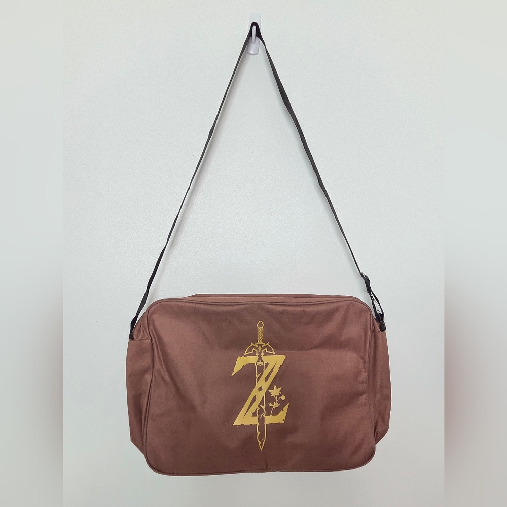 Nintendo The Legend of Zelda Breath of the Wild Messenger Crossbody Bag